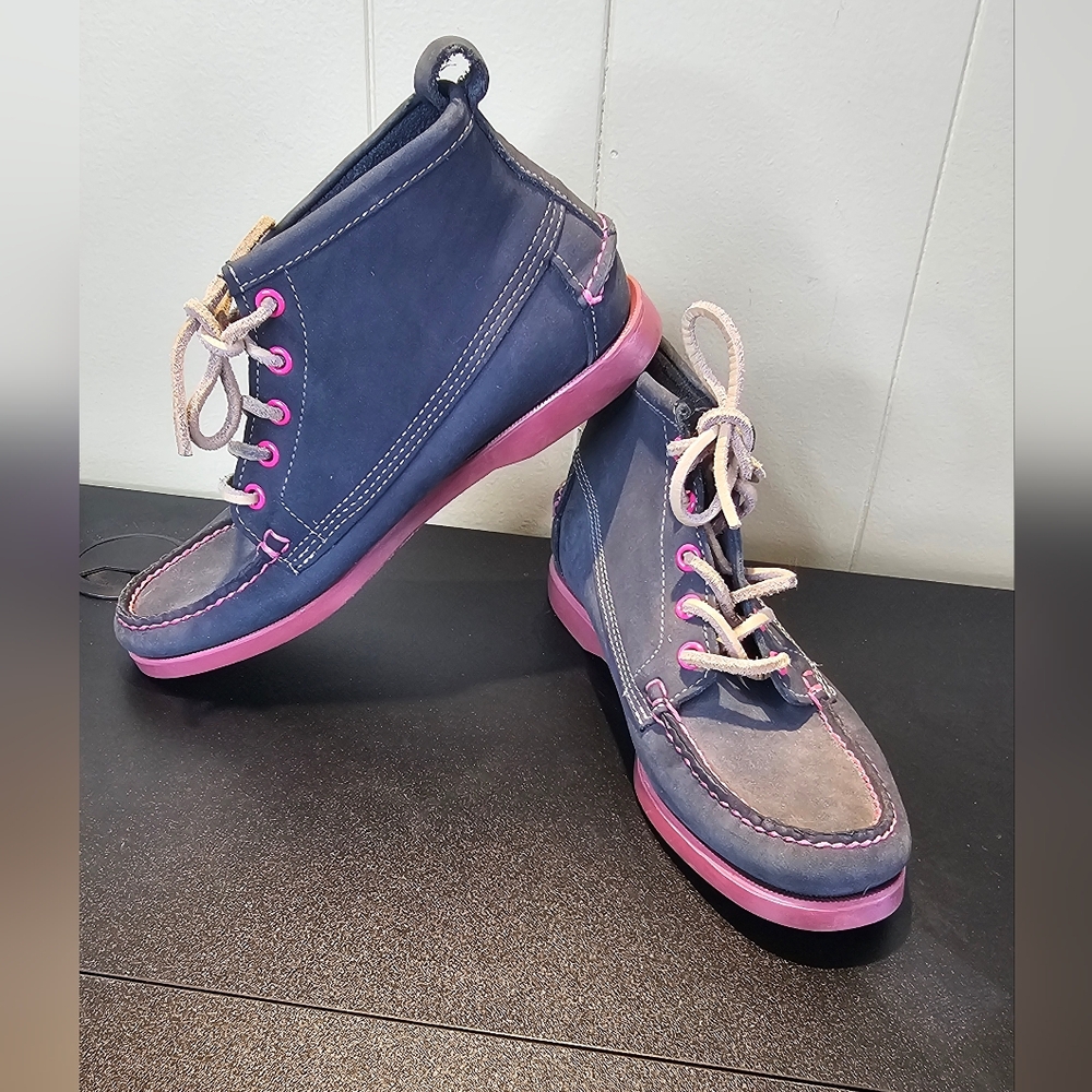 Sebago Docksides Boots Womens 7 M Gray Leather Lace Up Casual Shoes